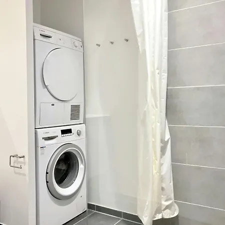Spacious For 7 In Gellerupparken Appartement Århus